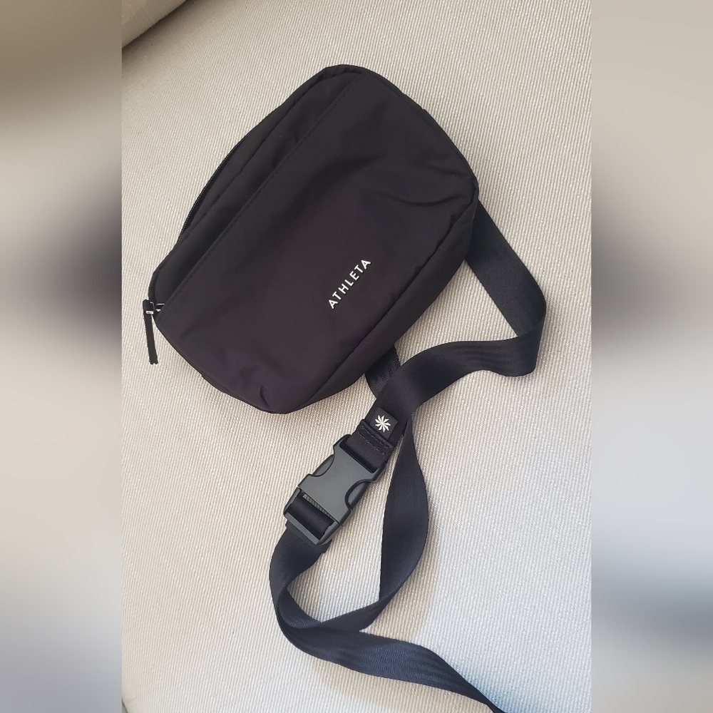Athleta New Black Cross Belt Bag Minimalist Design Adjustable Strap